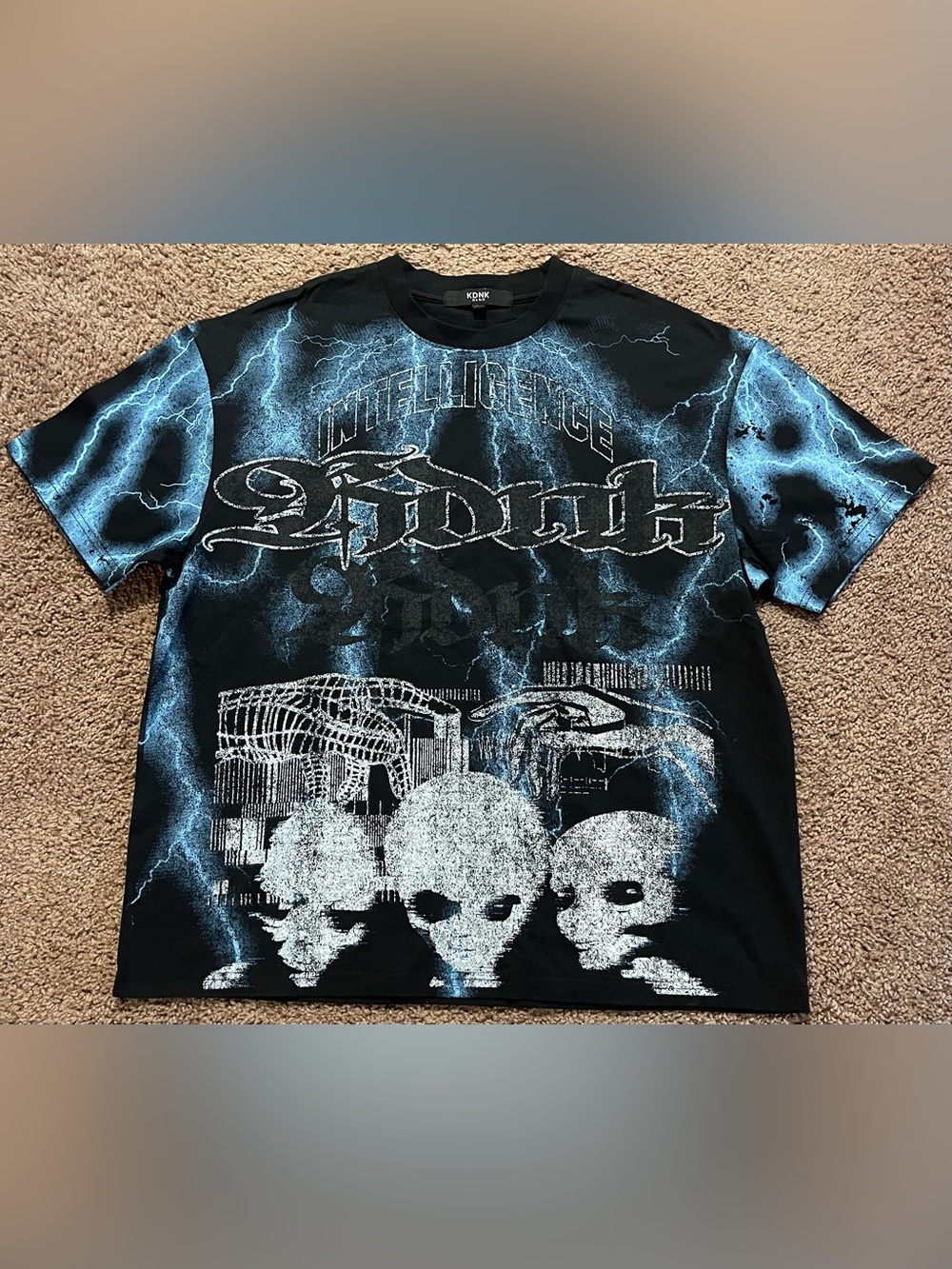 EDM Graphic Lightning Skull Short Sleeve Tee - Black/Blue
